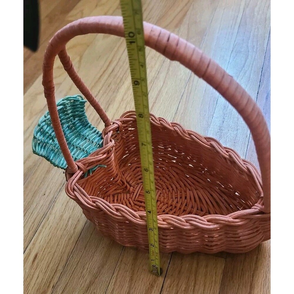 Wicker Carrot BASKET* Carrot Shape ORANGE GREEN *Vtg* MCM* Rare* Cute! - Picture 10 of 14